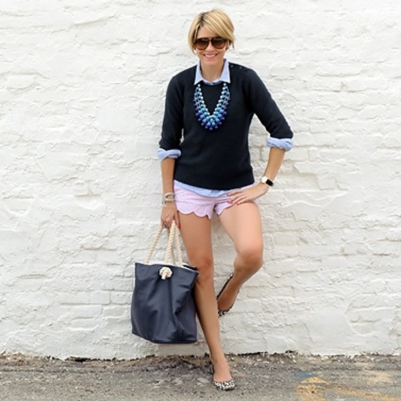 LOFT Pants - New ANN TAYLOR Seersucker Scalloped Shorts NWT E3